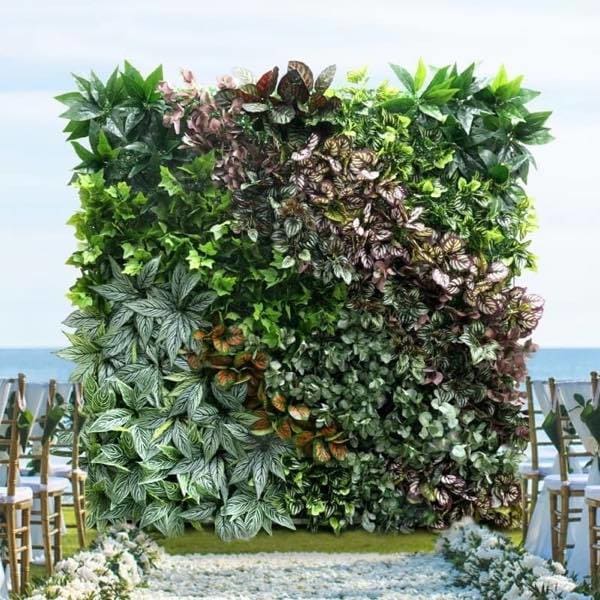 mur vegetal d'exterieur réaliste
